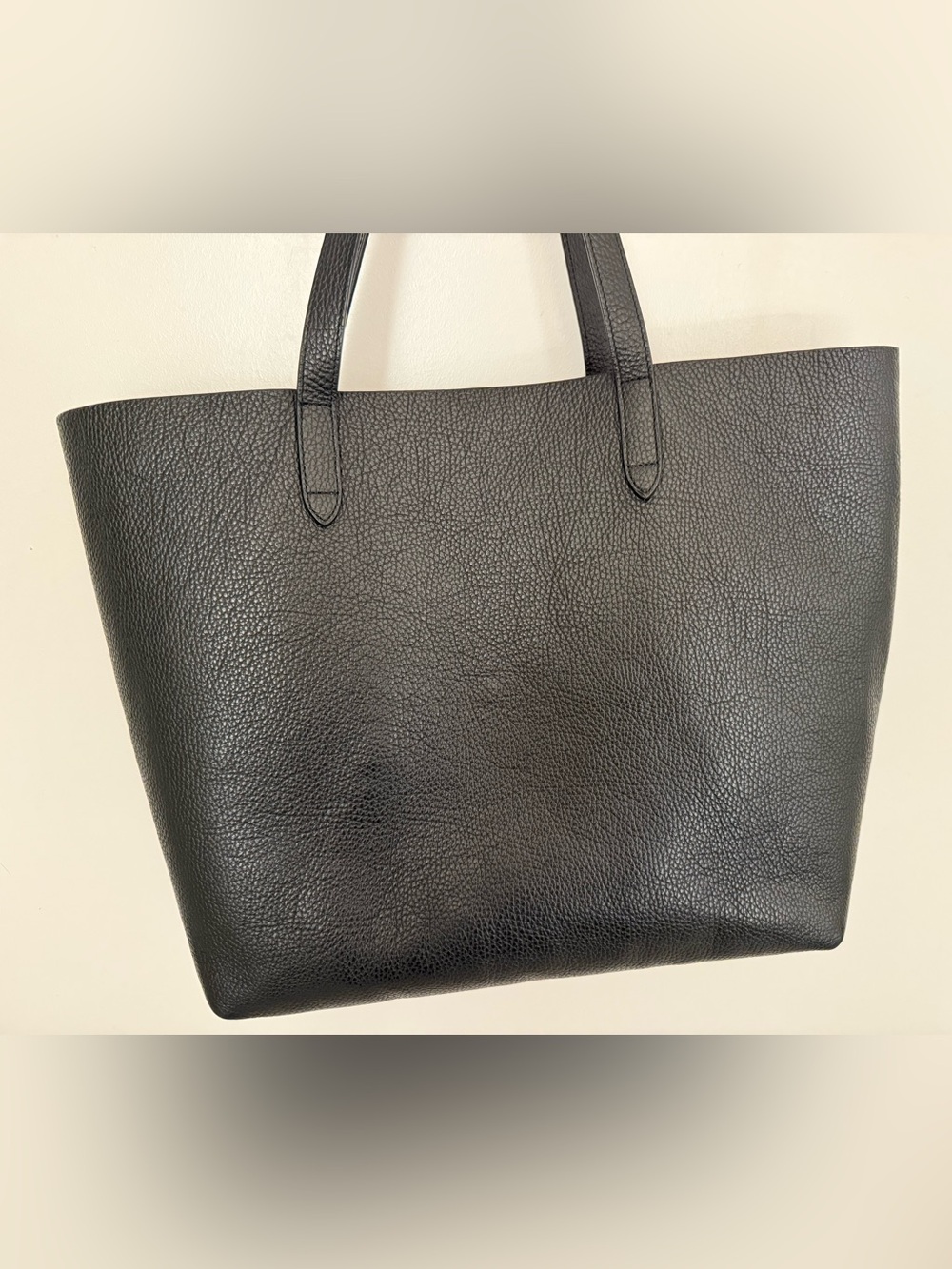 Cuyana pebbled leather tote - Picture 2 of 15